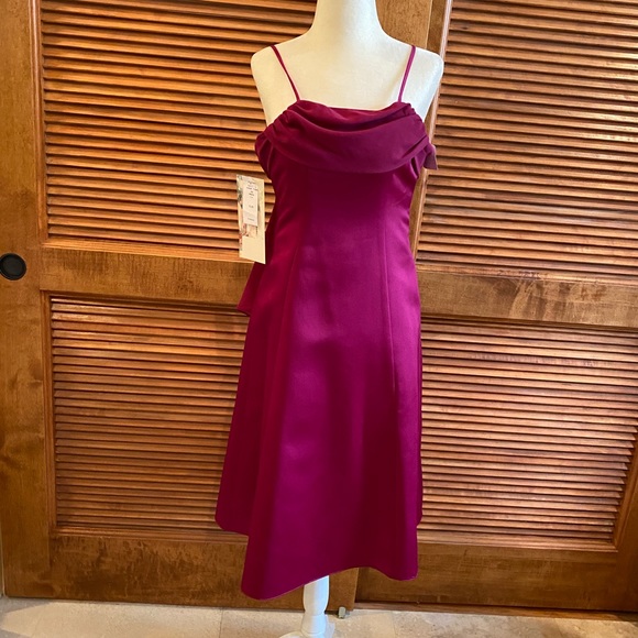 ❣️NWT❣️MAGENTA junior brides made dress - Picture 6 of 8
